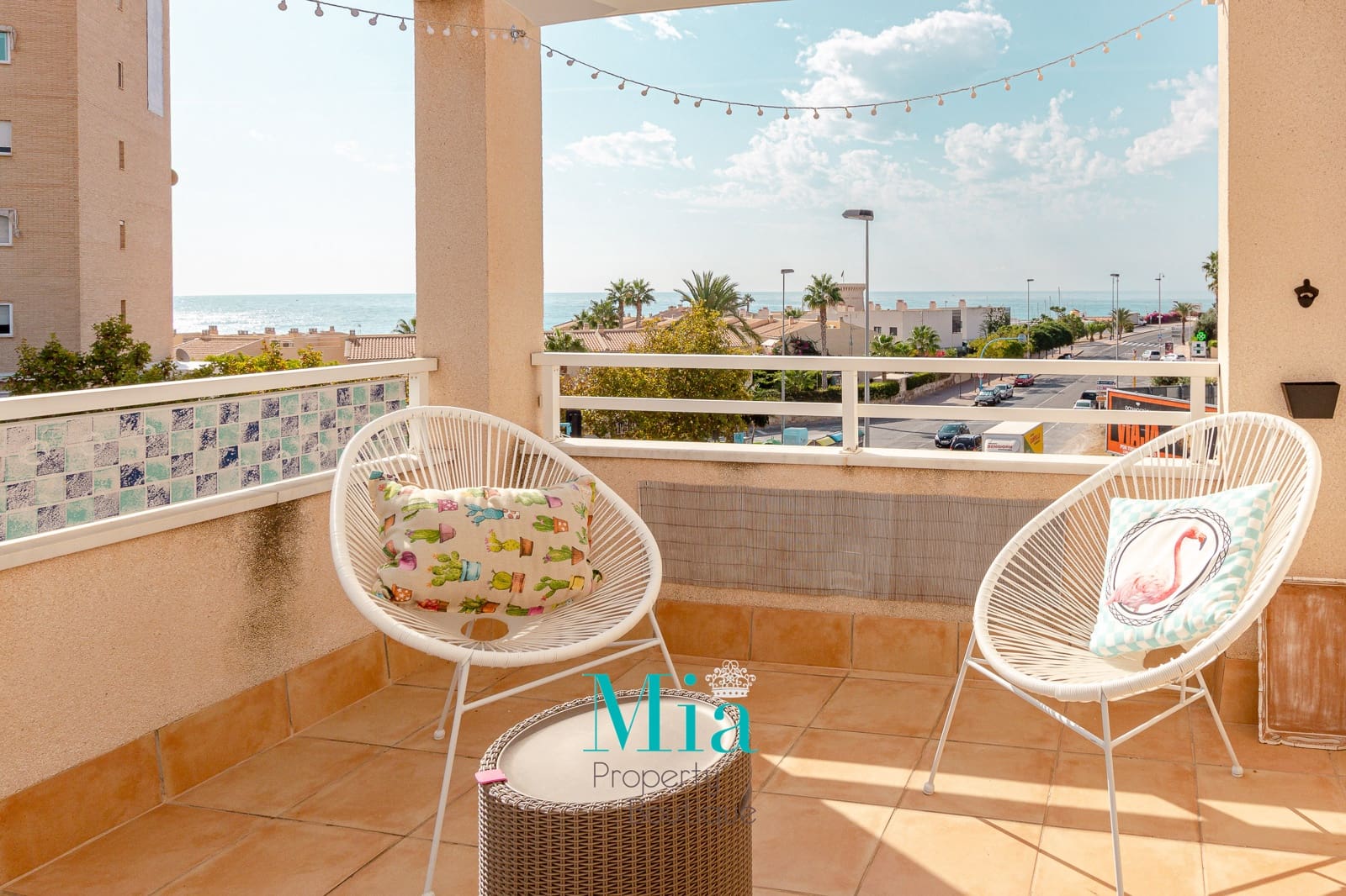 5 bedroom Bungalow for sale in El Campello with pool - € 575,000 (Ref: 7993429)