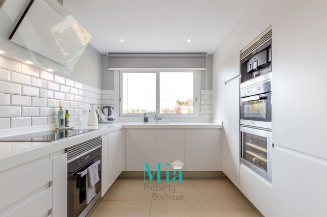 5 bedroom Bungalow for sale in El Campello with pool - € 575,000 (Ref: 7993429)