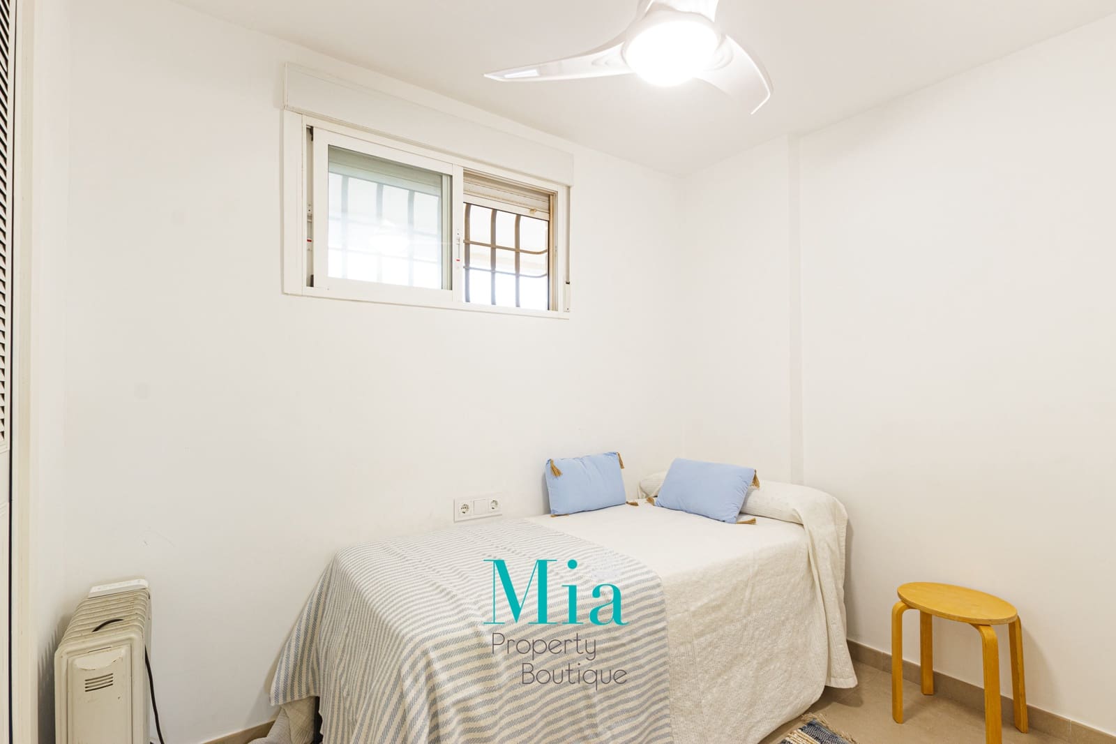 3 slaapkamer Appartement te huur in Playa de Muchavista met zwembad - € 1.800 (Ref: 7993430)