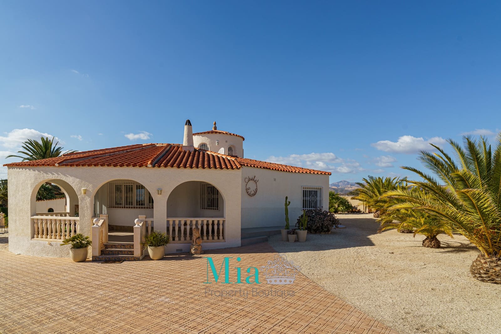 3 soveværelse Finca/Landehus til leje i Muchamiel / Mutxamel med swimmingpool garage - € 2.200 (Ref: 8787505)