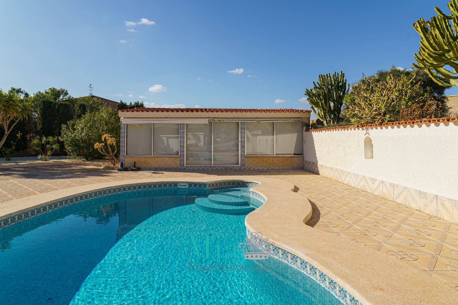 3 soveværelse Finca/Landehus til leje i Muchamiel / Mutxamel med swimmingpool garage - € 2.200 (Ref: 8787505)