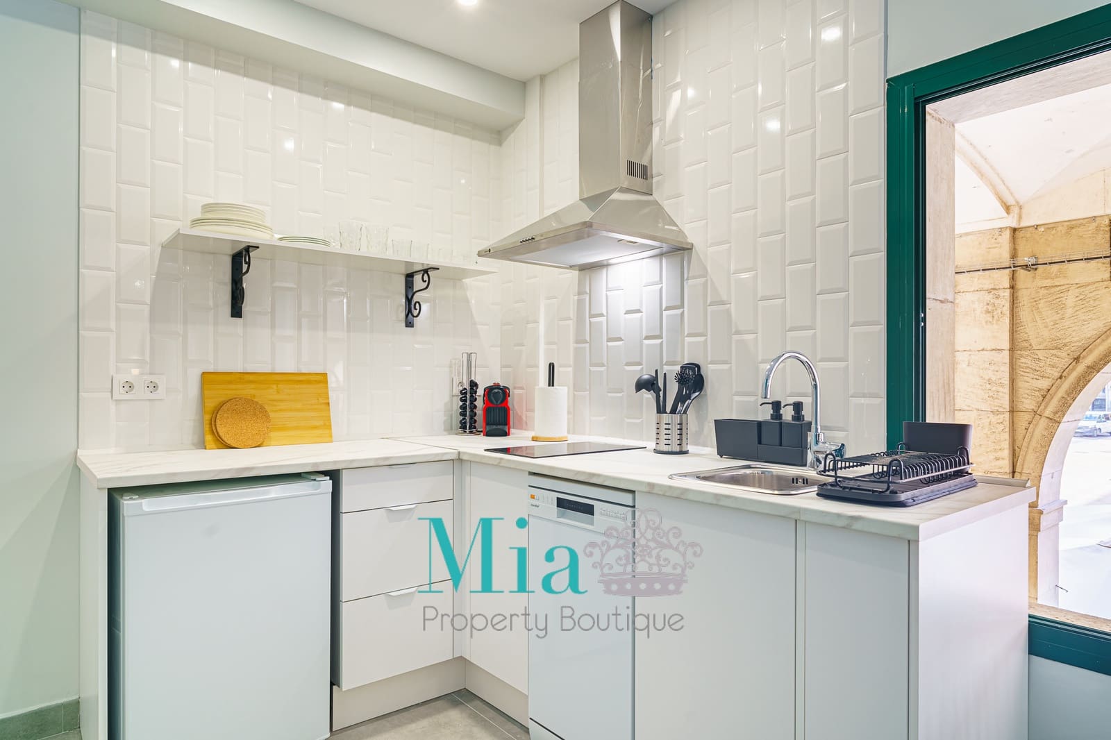 Appartement te koop in Alicante stad - € 180.000 (Ref: 8810551)