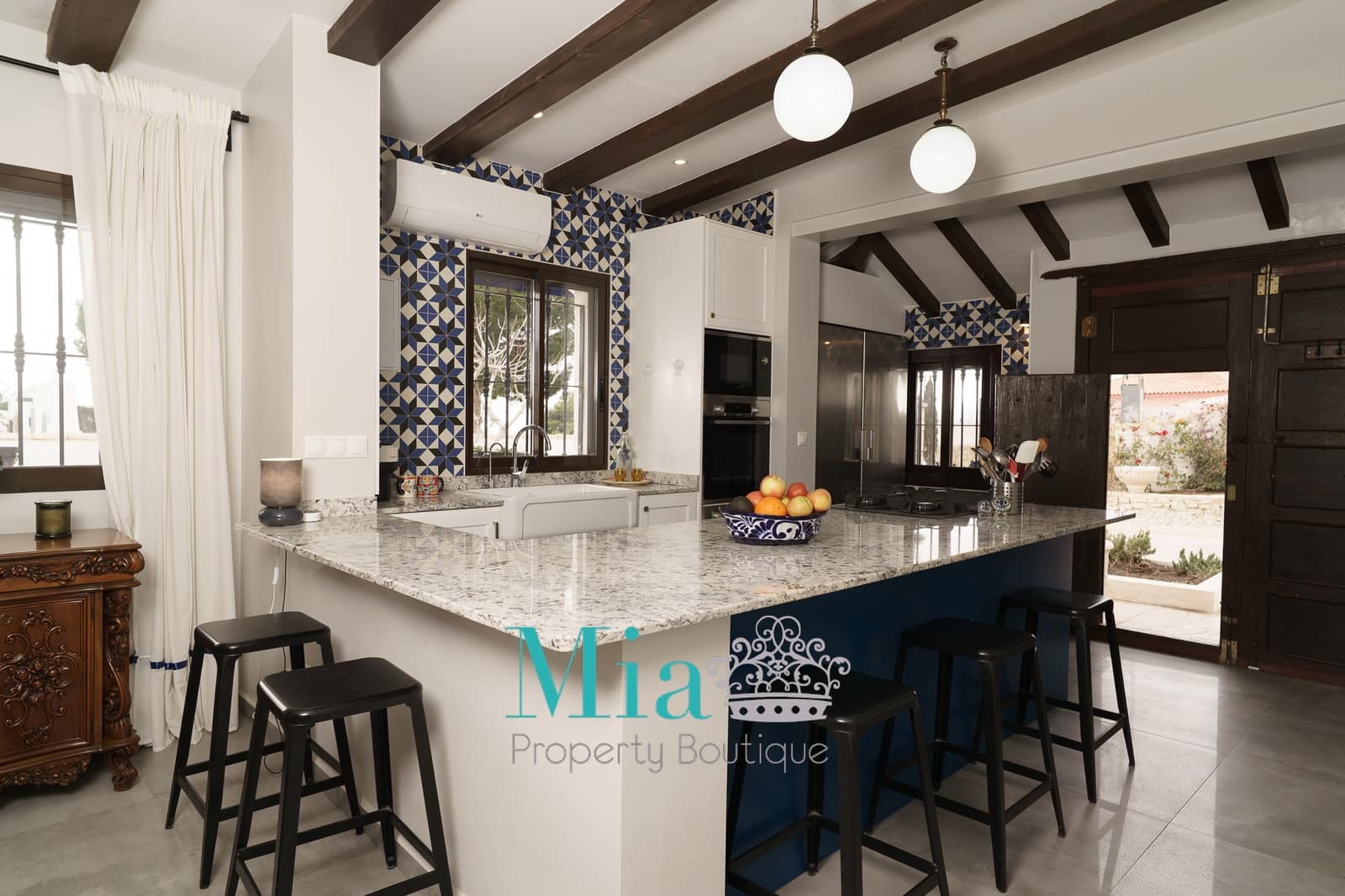 3 sovrum Villa för semesterbostäder i Busot med pool garage - 1 300 € (Ref: 8861449)