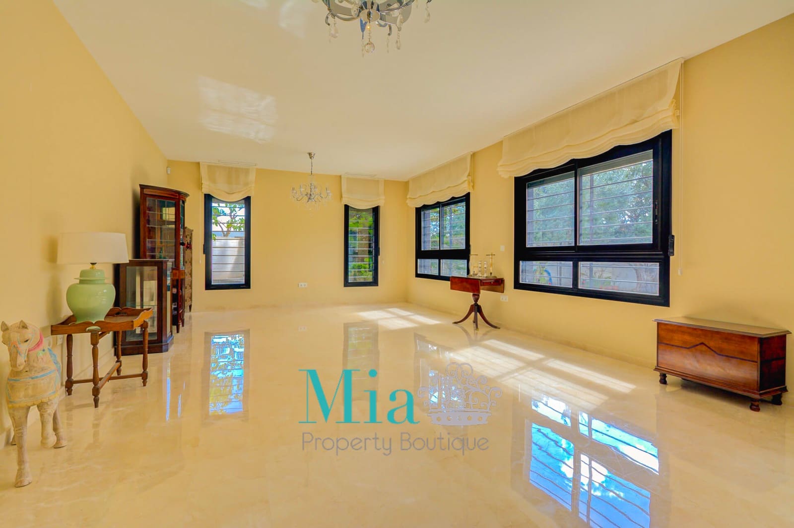 5 slaapkamer Villa te koop in Alicante stad - € 1.199.000 (Ref: 8997339)