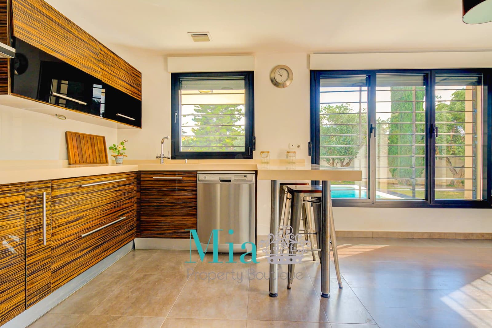 5 slaapkamer Villa te koop in Alicante stad - € 1.199.000 (Ref: 8997339)