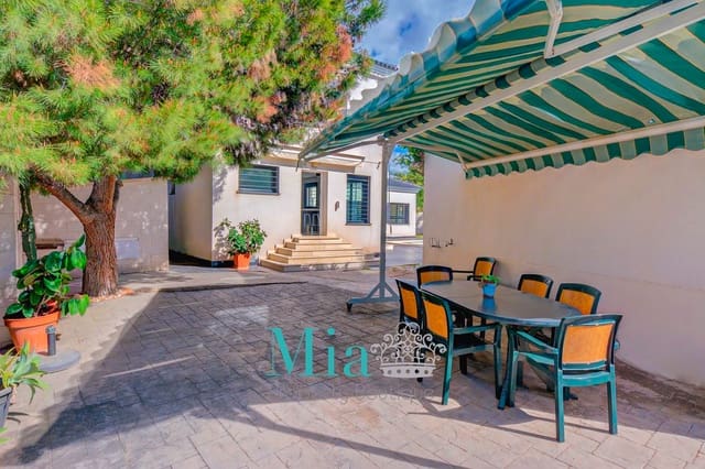 5 slaapkamer Villa te koop in Alicante stad - € 1.199.000 (Ref: 8997339)