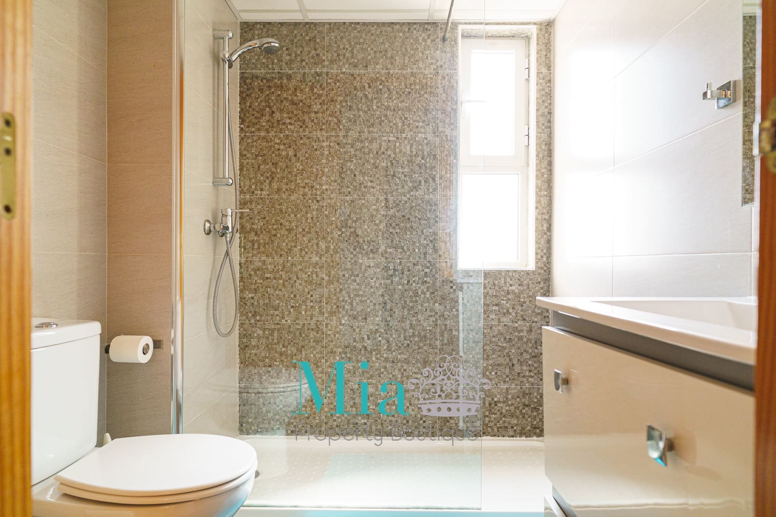 4 sypialnia Apartament na sprzedaż w Miasto Alicante / Alacant z basenem garażem - 359 000 € (Ref: 9072303)