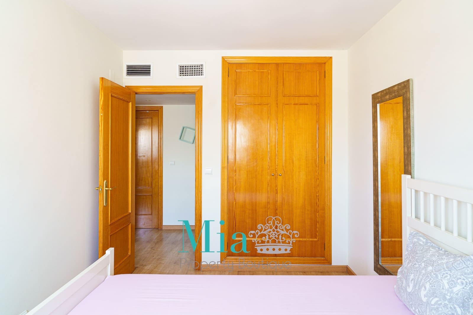 4 sypialnia Apartament na sprzedaż w Miasto Alicante / Alacant z basenem garażem - 359 000 € (Ref: 9072303)