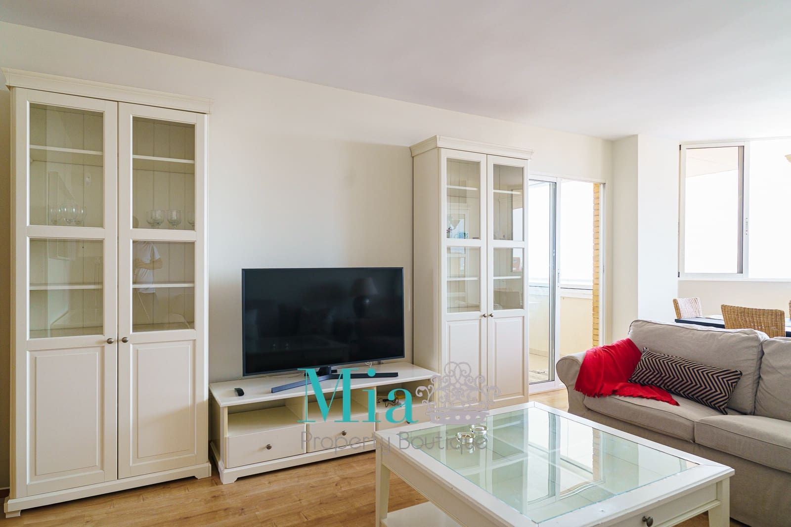 4 sypialnia Apartament na sprzedaż w Miasto Alicante / Alacant z basenem garażem - 359 000 € (Ref: 9072303)