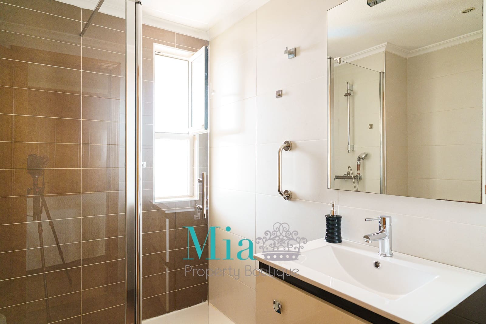 4 sypialnia Apartament na sprzedaż w Miasto Alicante / Alacant z basenem garażem - 359 000 € (Ref: 9072303)