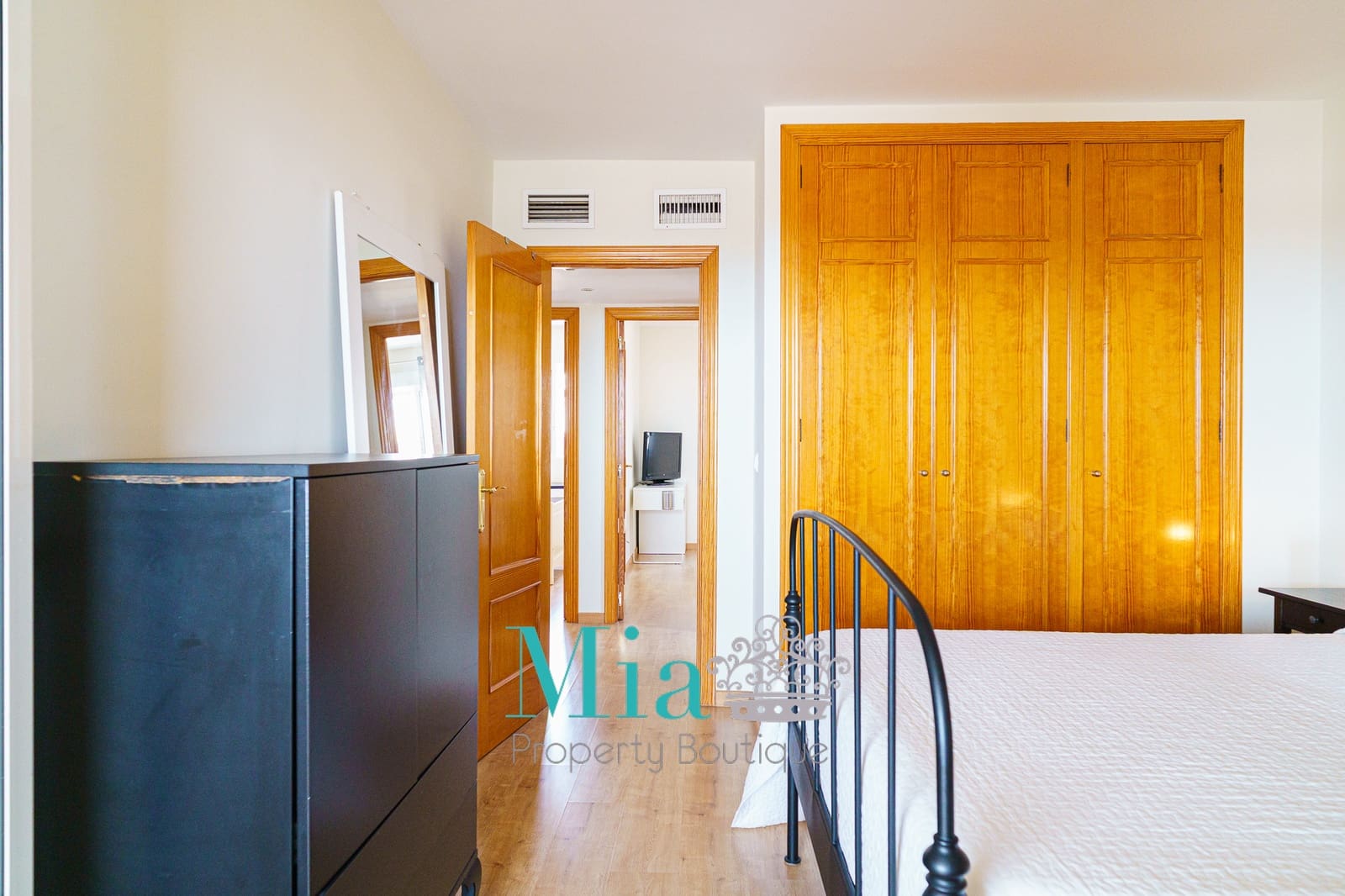 4 sypialnia Apartament na sprzedaż w Miasto Alicante / Alacant z basenem garażem - 359 000 € (Ref: 9072303)