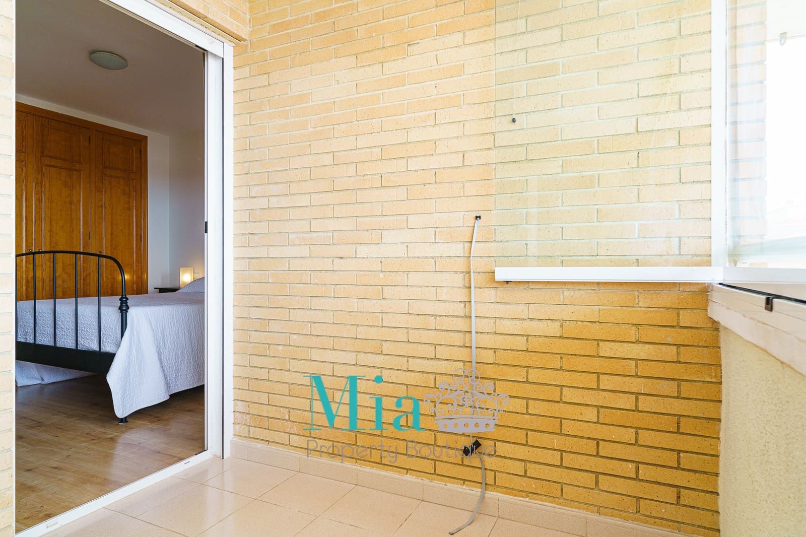 4 sypialnia Apartament na sprzedaż w Miasto Alicante / Alacant z basenem garażem - 359 000 € (Ref: 9072303)