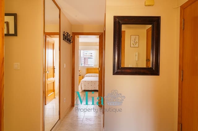 3 soveværelse Lejlighed til salg i Playa de San Juan, Alicante by med swimmingpool - € 375.000 (Ref: 9123598)