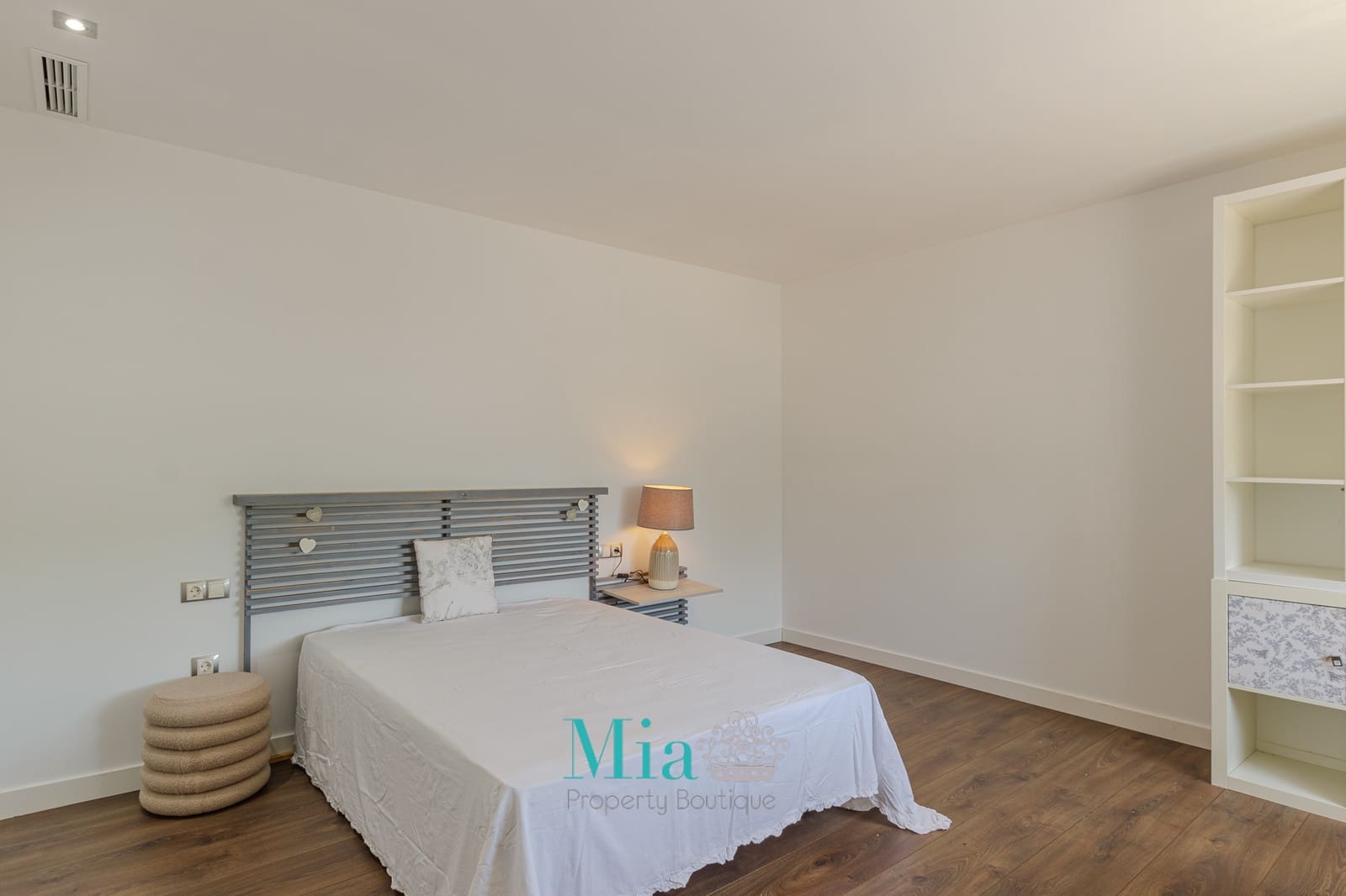 3 soveværelse Villa til leje i San Juan de Alicante / Sant Joan d'Alacant med swimmingpool garage - € 3.500 (Ref: 9137494)