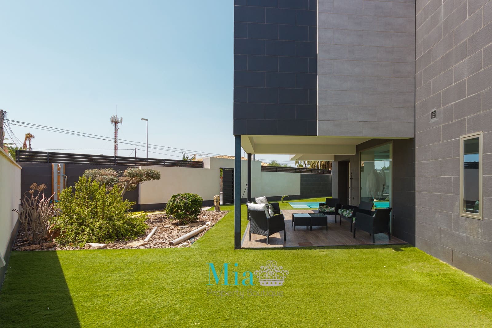 3 soveværelse Villa til leje i San Juan de Alicante / Sant Joan d'Alacant med swimmingpool garage - € 3.500 (Ref: 9137494)