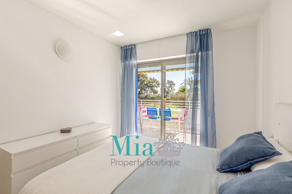 1 slaapkamer Appartement te huur in La Villajoyosa / Vila Joiosa met zwembad - € 1.000 (Ref: 9189809)