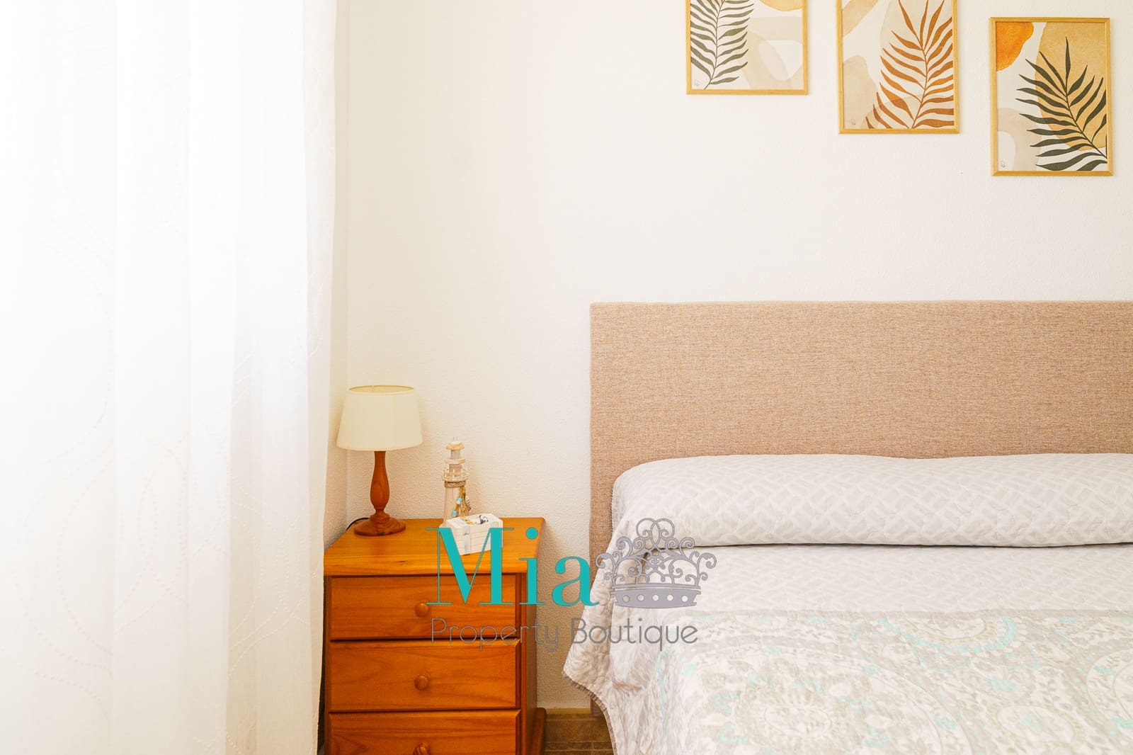 Appartement de 2 chambres à louer à Arenales del Sol - 800 € (Ref: 9189844)