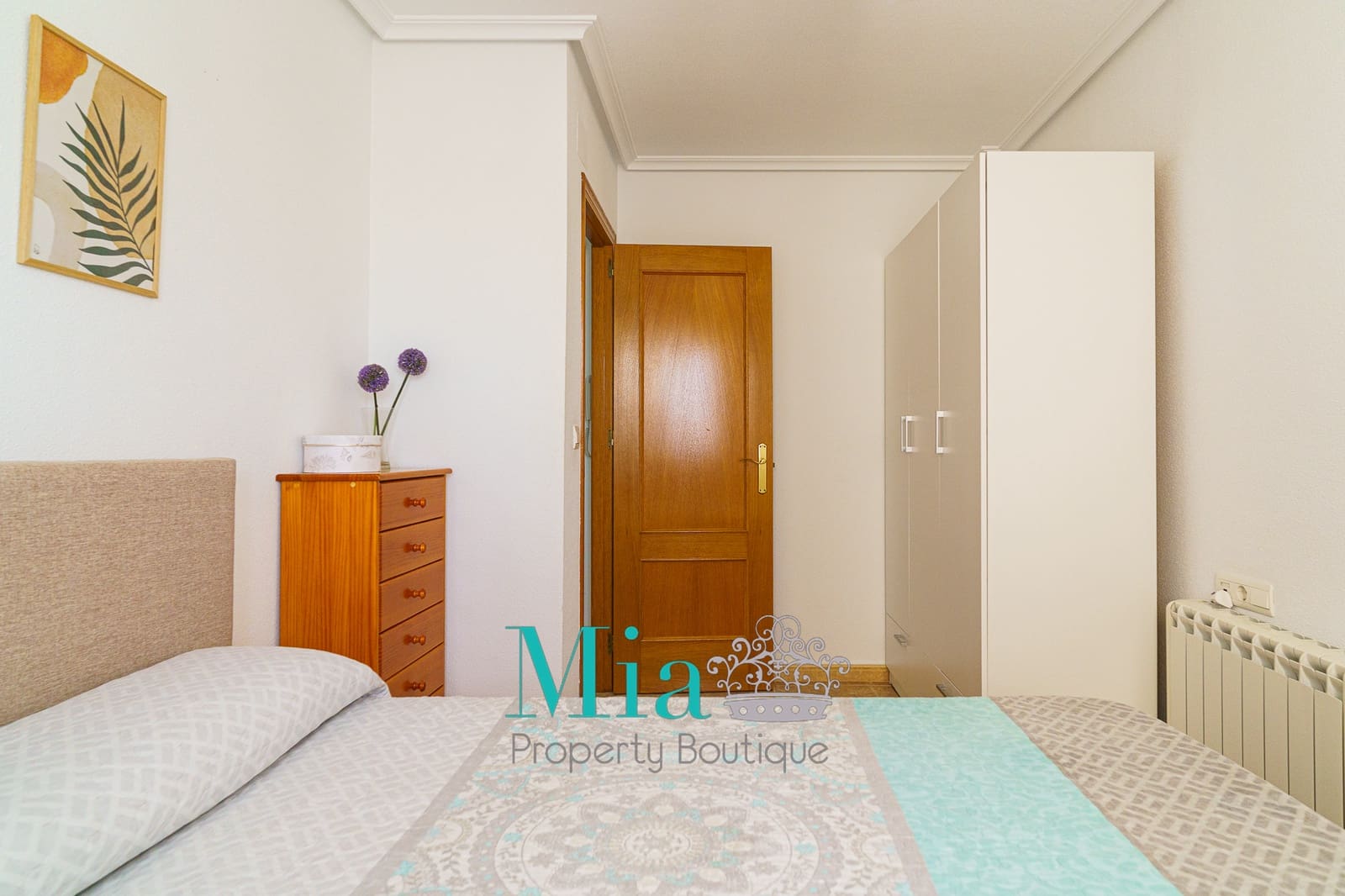 Appartement de 2 chambres à louer à Arenales del Sol - 800 € (Ref: 9189844)