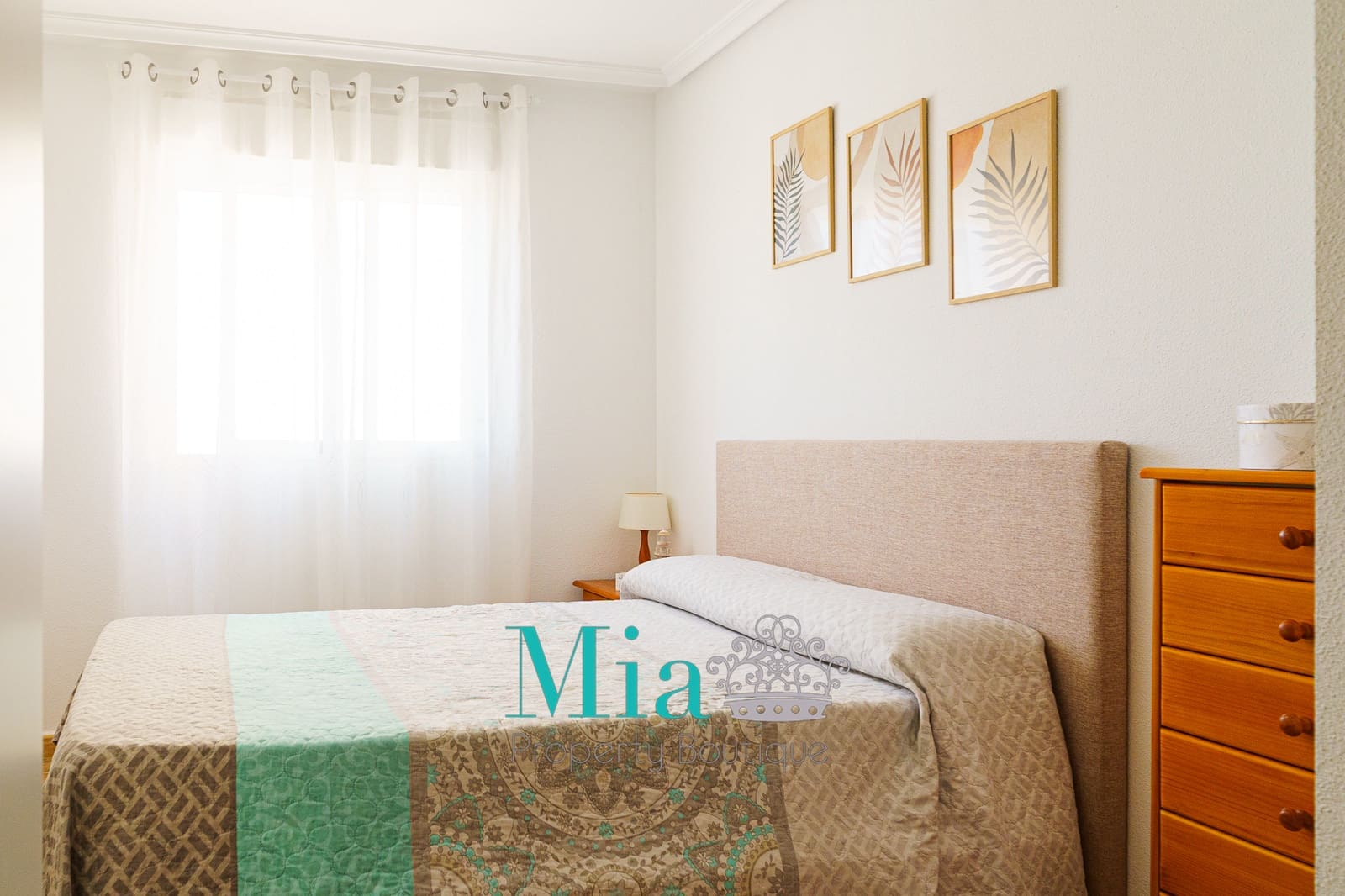 Appartement de 2 chambres à louer à Arenales del Sol - 800 € (Ref: 9189844)