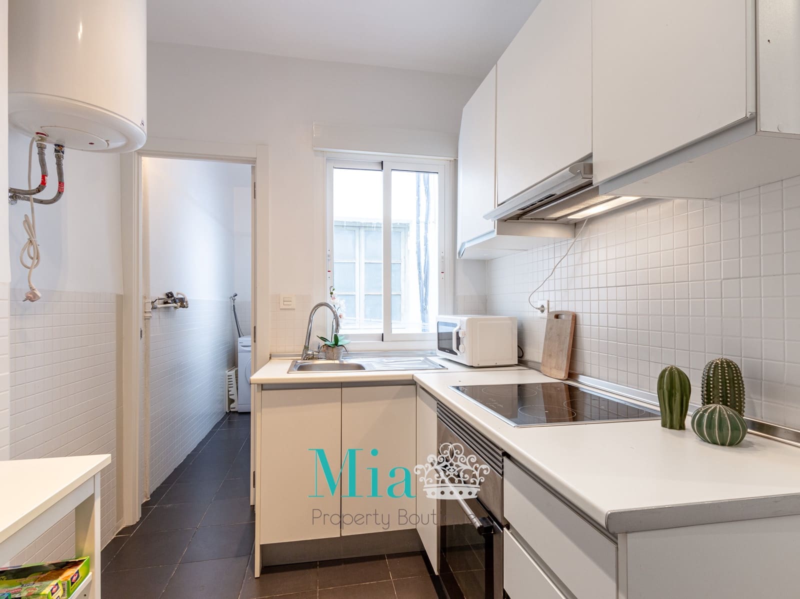 2 soverom Leilighet til leie i Alicante by - € 1 000 (Ref: 9215702)