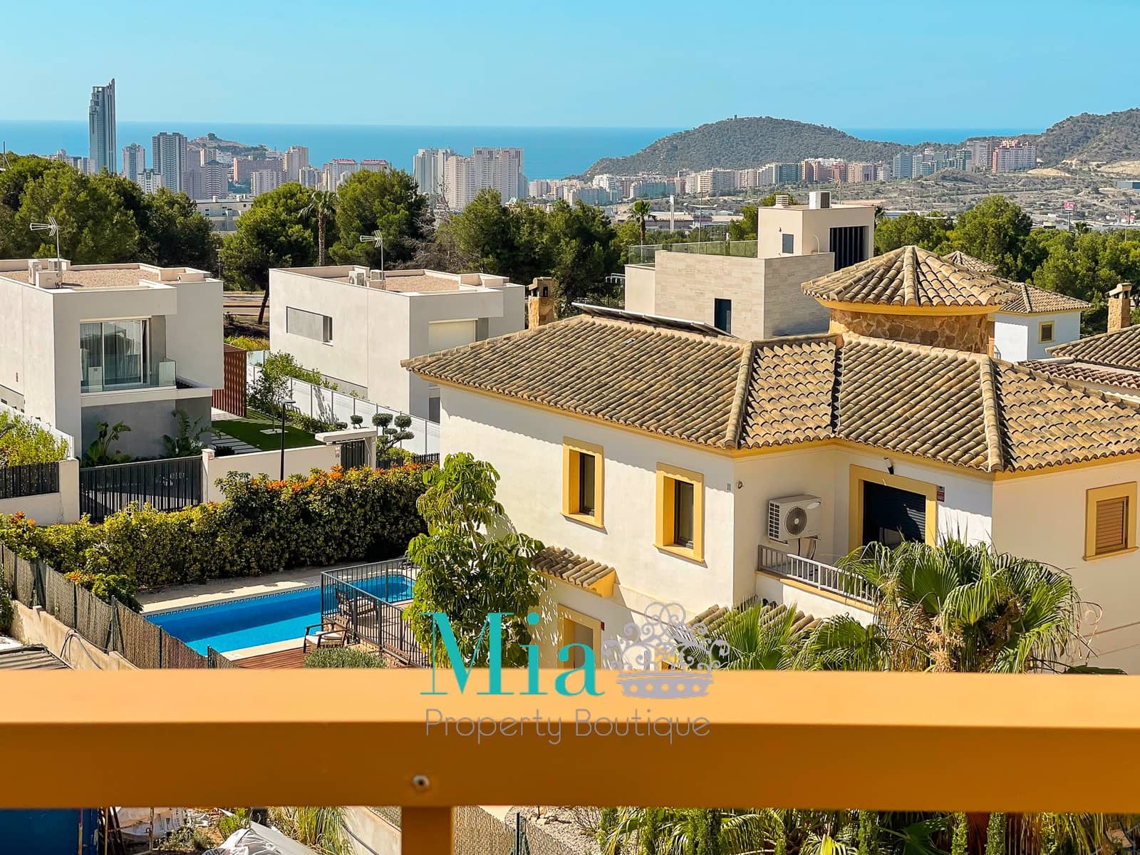 3 bedroom Apartment for sale in Finestrat - € 359,000 (Ref: 9363131)