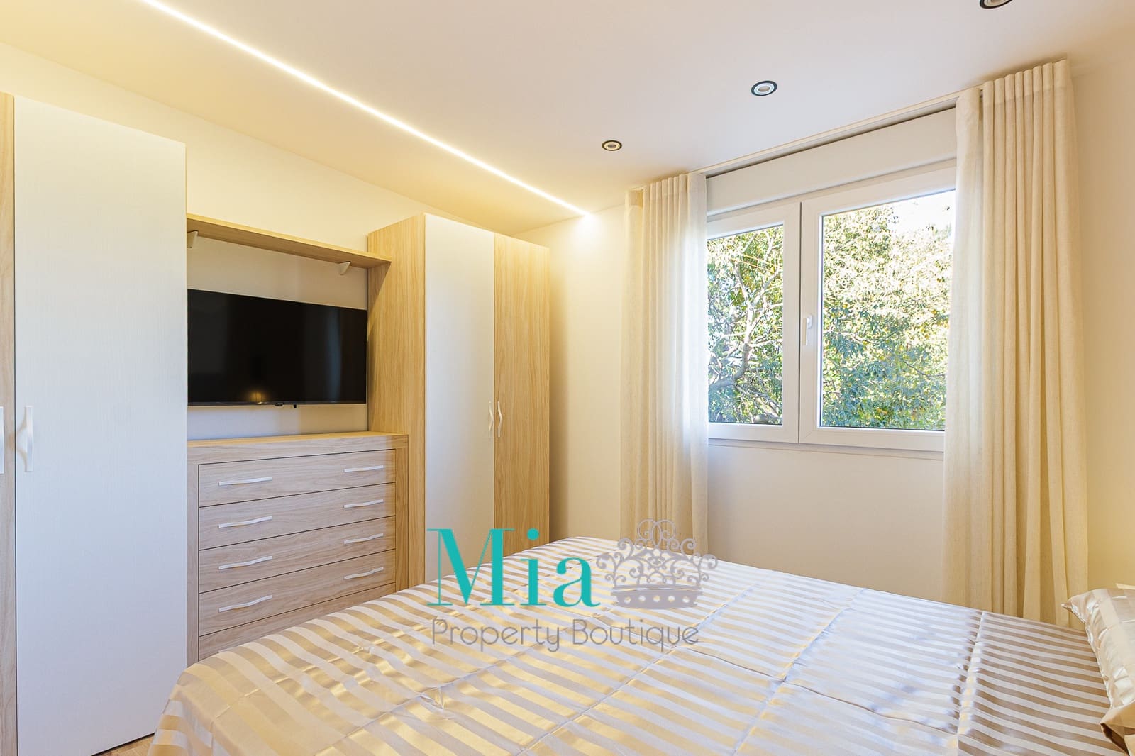 1 bedroom Apartment for rent in Alicante / Alacant city - € 900 (Ref: 9388438)