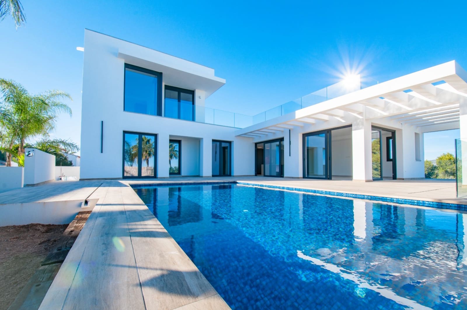 3 bedroom Villa for sale in Moraira with pool - € 2,250,000 (Ref: 5551716)