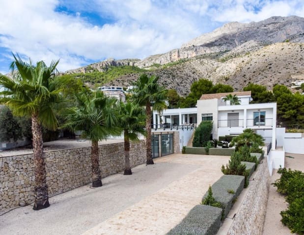5 bedroom Villa for sale in Altea la Vella, Altea with pool - € 1,100,000 (Ref: 8567550)
