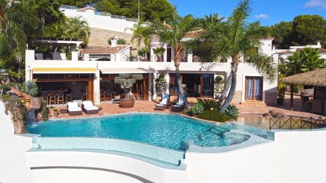 5 chambre Villa/Maison à vendre à Calpe / Calp avec piscine garage - 2 575 000 € (Ref: 8567552)