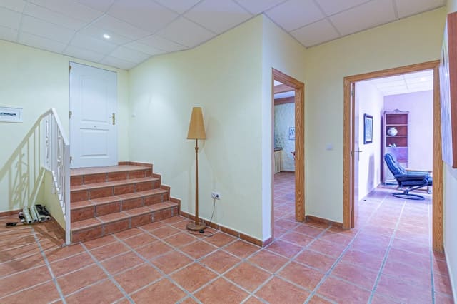 5 slaapkamer Villa te koop in Altea la Vella, Altea met zwembad garage - € 645.000 (Ref: 8568703)