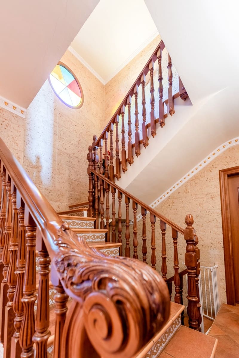 4 bedroom Villa for sale in Calpe / Calp with pool garage - € 2,520,000 (Ref: 8787992)