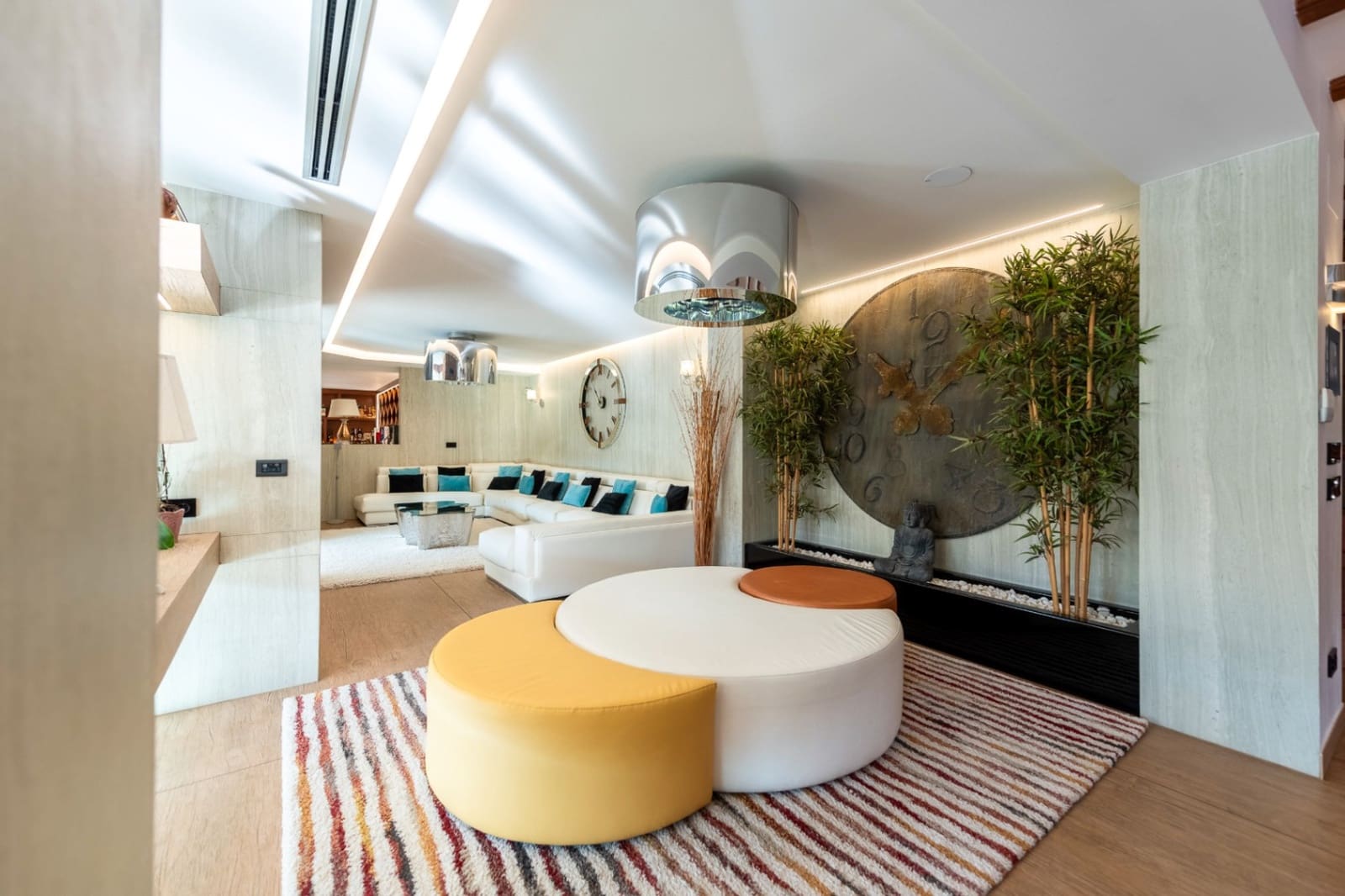 4 bedroom Villa for sale in Calpe / Calp with pool garage - € 2,520,000 (Ref: 8787992)