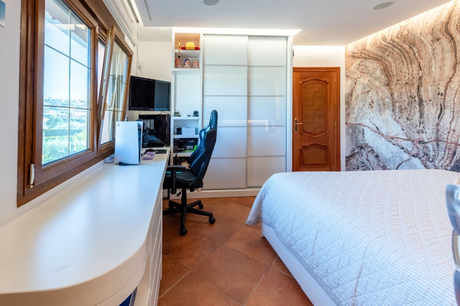 4 bedroom Villa for sale in Calpe / Calp with pool garage - € 2,520,000 (Ref: 8787992)