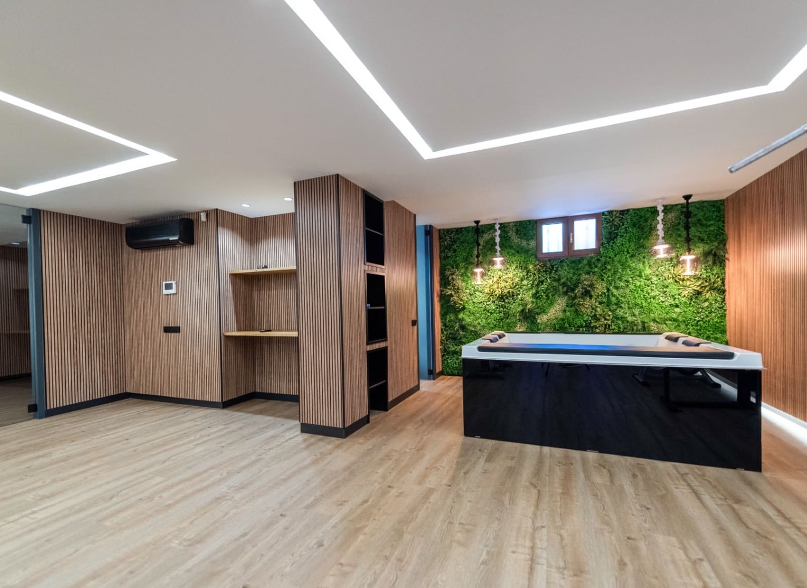 4 bedroom Villa for sale in Calpe / Calp with pool garage - € 2,520,000 (Ref: 8787992)