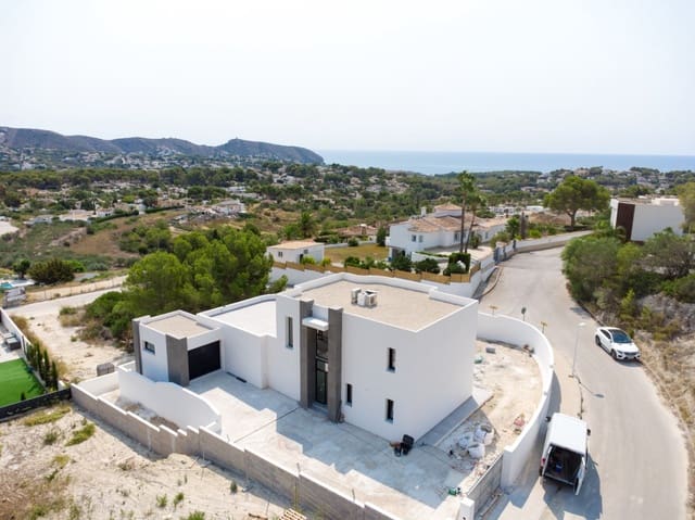 4 sypialnia Willa na sprzedaż w Moraira, Teulada-Moraira z basenem garażem - 1 750 000 € (Ref: 8787997)