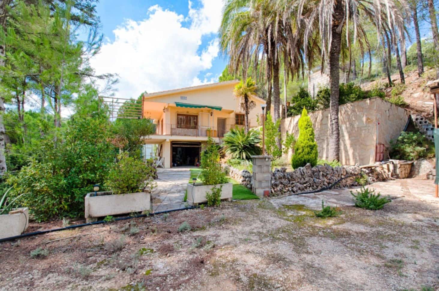 4 soveværelse Finca/Landehus til salg i Turballos med swimmingpool - € 590.000 (Ref: 8891444)