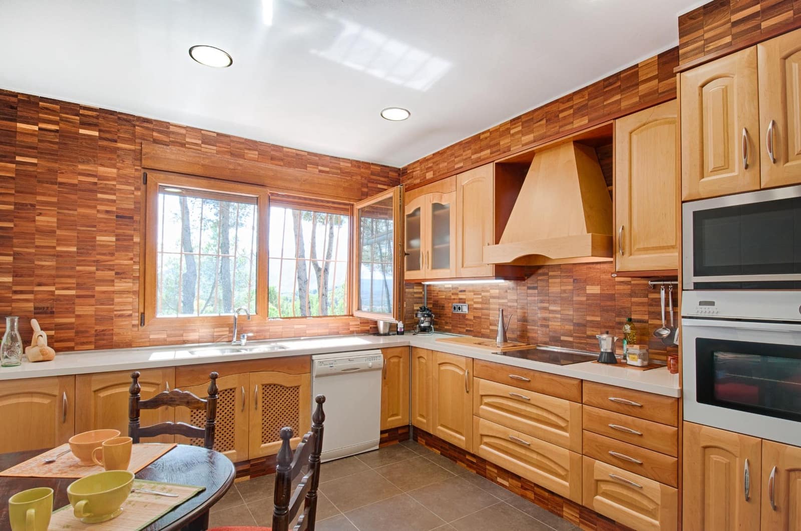 4 soveværelse Finca/Landehus til salg i Turballos med swimmingpool - € 590.000 (Ref: 8891444)