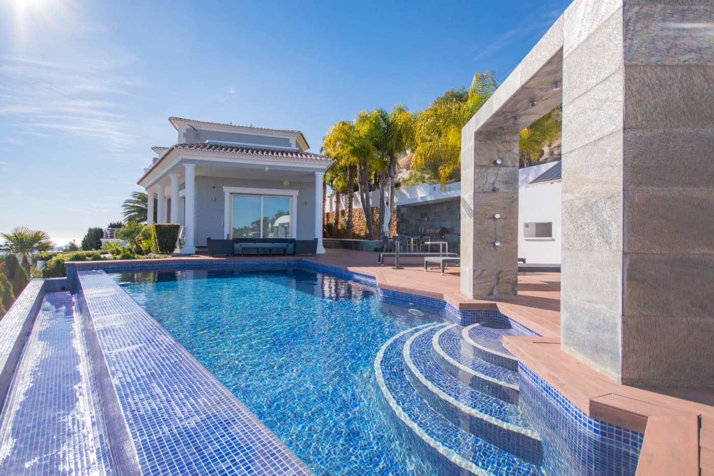 4 bedroom Villa for sale in Benissa with pool - € 1,800,000 (Ref: 8989970)