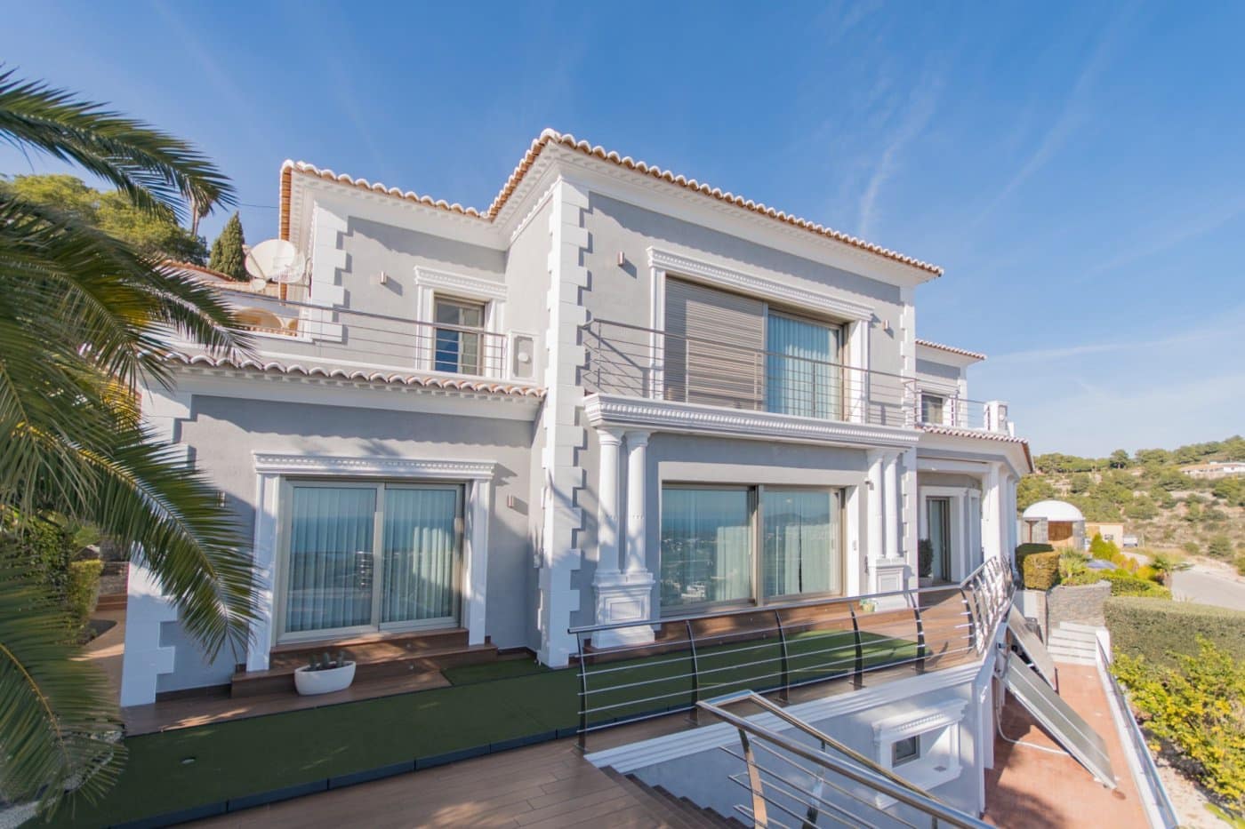 4 bedroom Villa for sale in Benissa with pool - € 1,800,000 (Ref: 8989970)