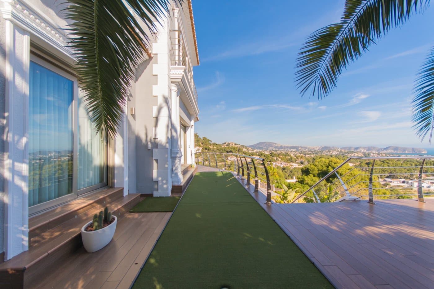 4 bedroom Villa for sale in Benissa with pool - € 1,800,000 (Ref: 8989970)