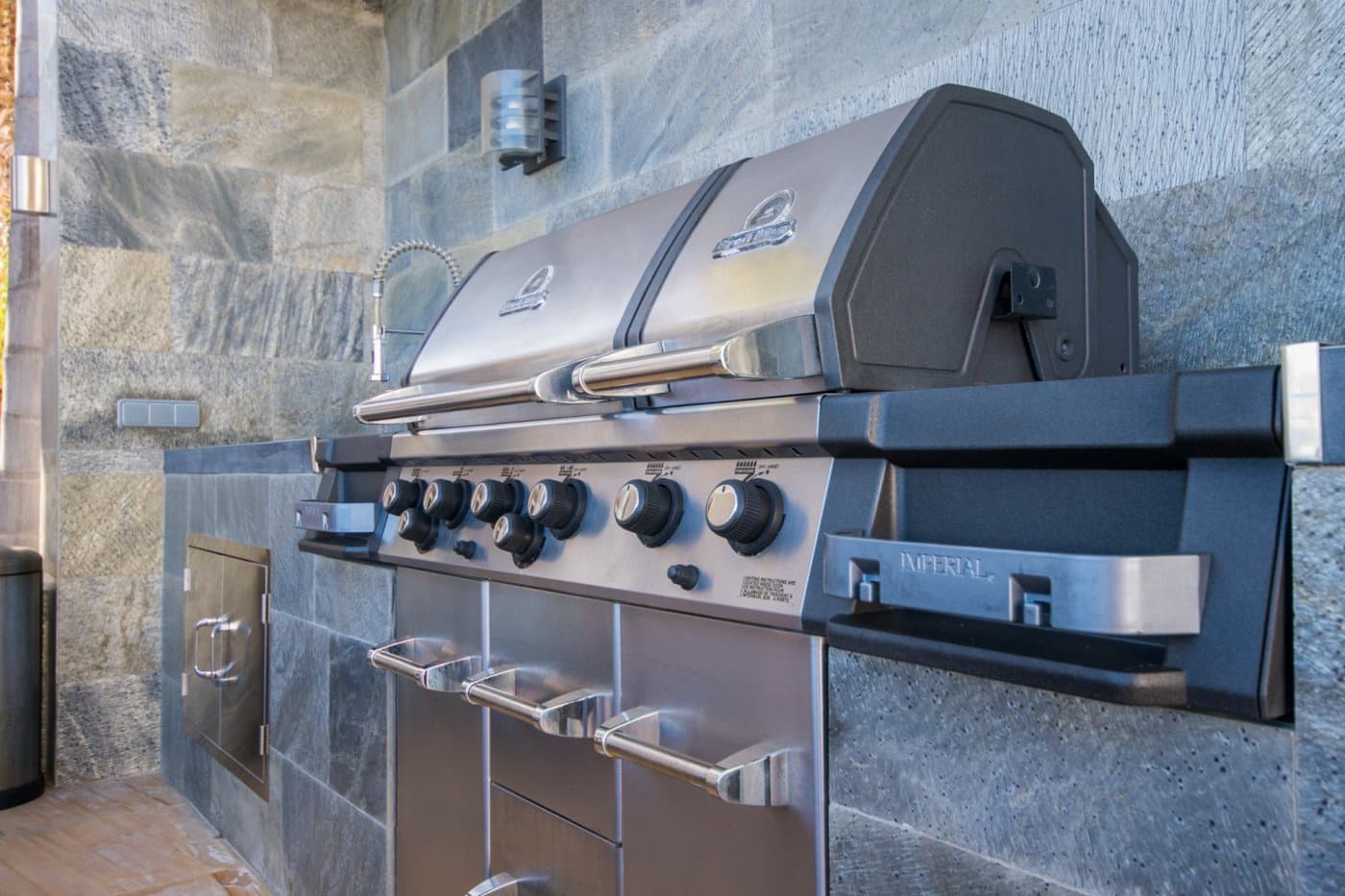 4 bedroom Villa for sale in Benissa with pool - € 1,800,000 (Ref: 8989970)