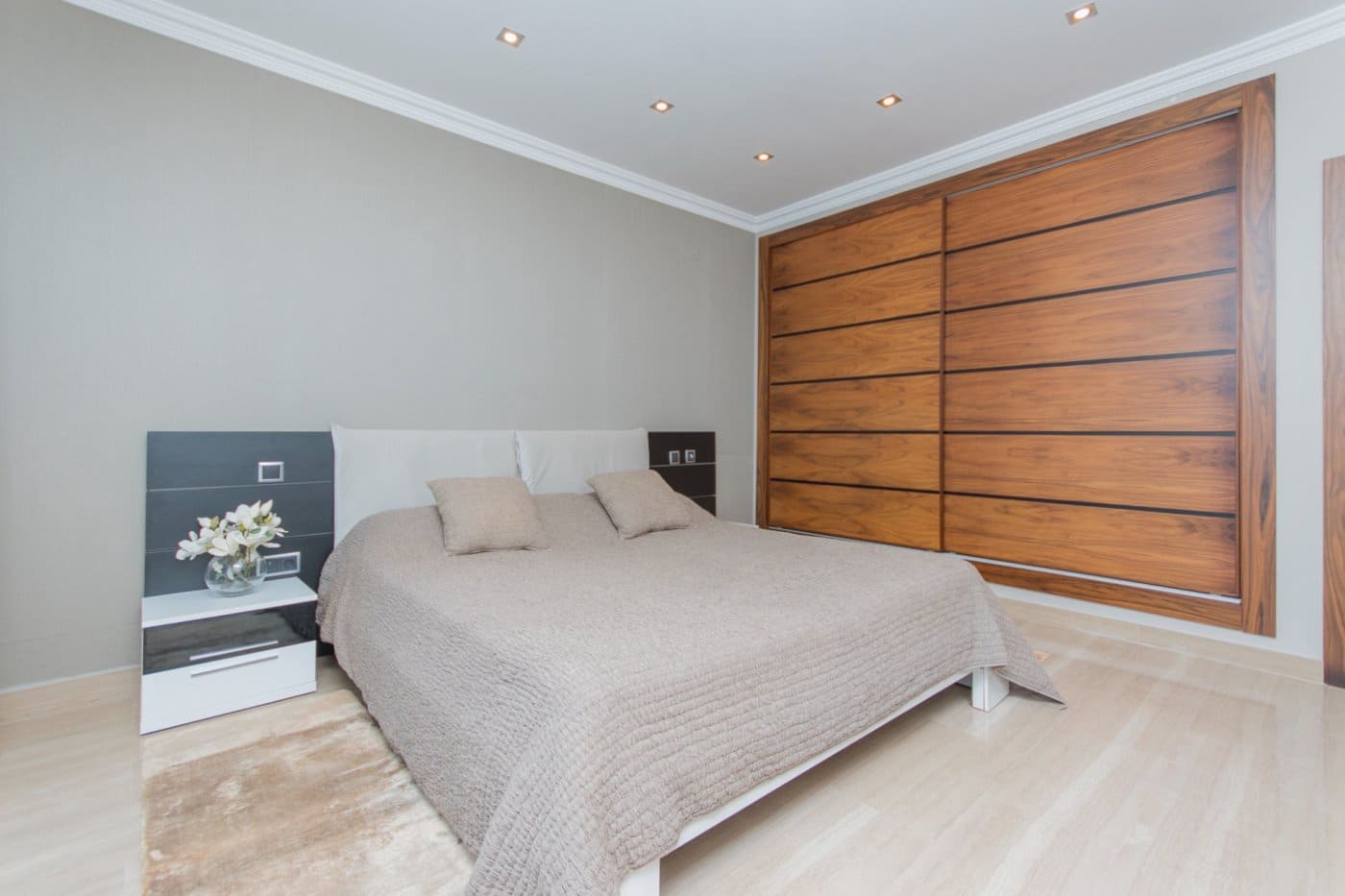 4 bedroom Villa for sale in Benissa with pool - € 1,800,000 (Ref: 8989970)