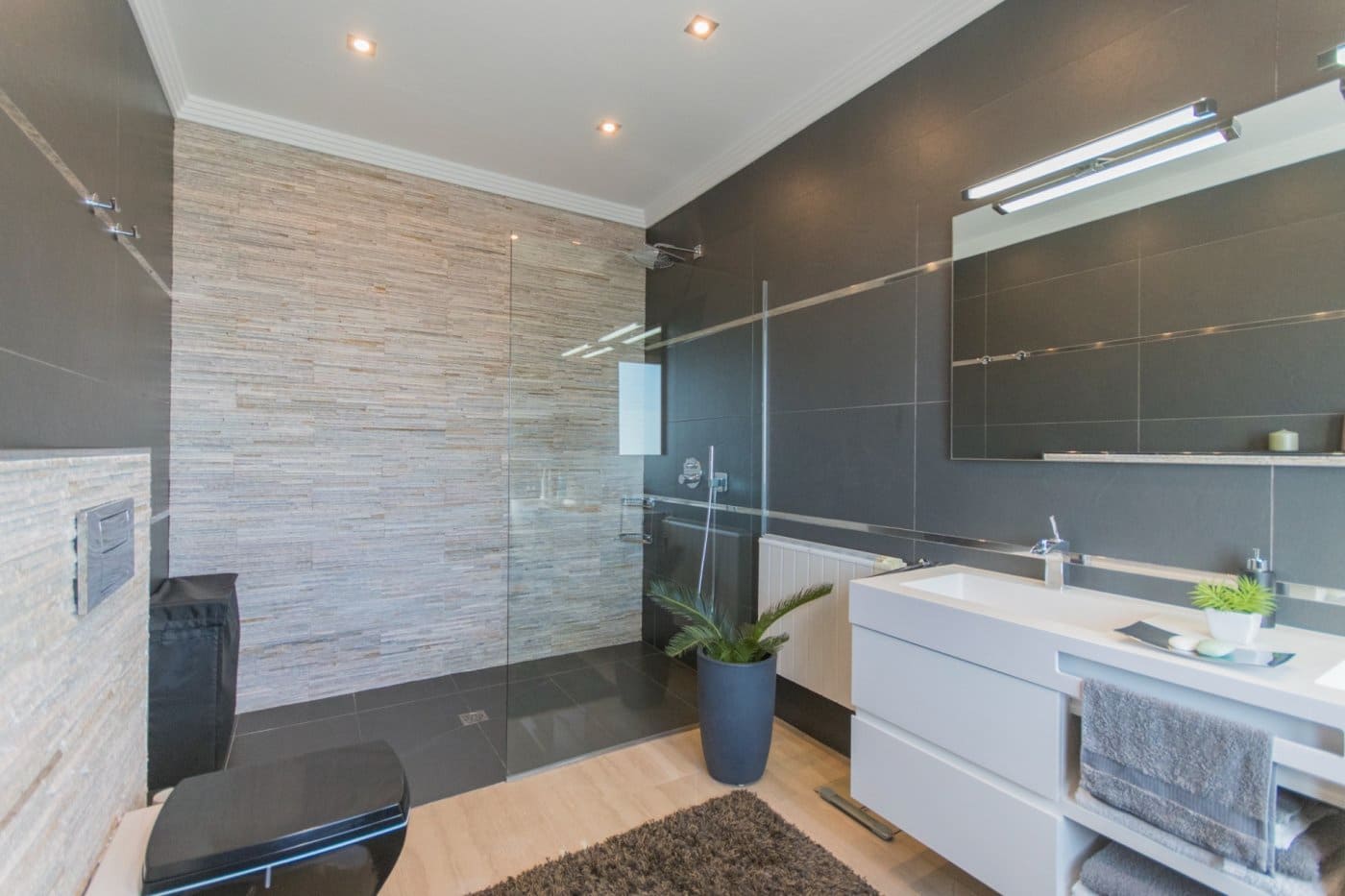 4 bedroom Villa for sale in Benissa with pool - € 1,800,000 (Ref: 8989970)