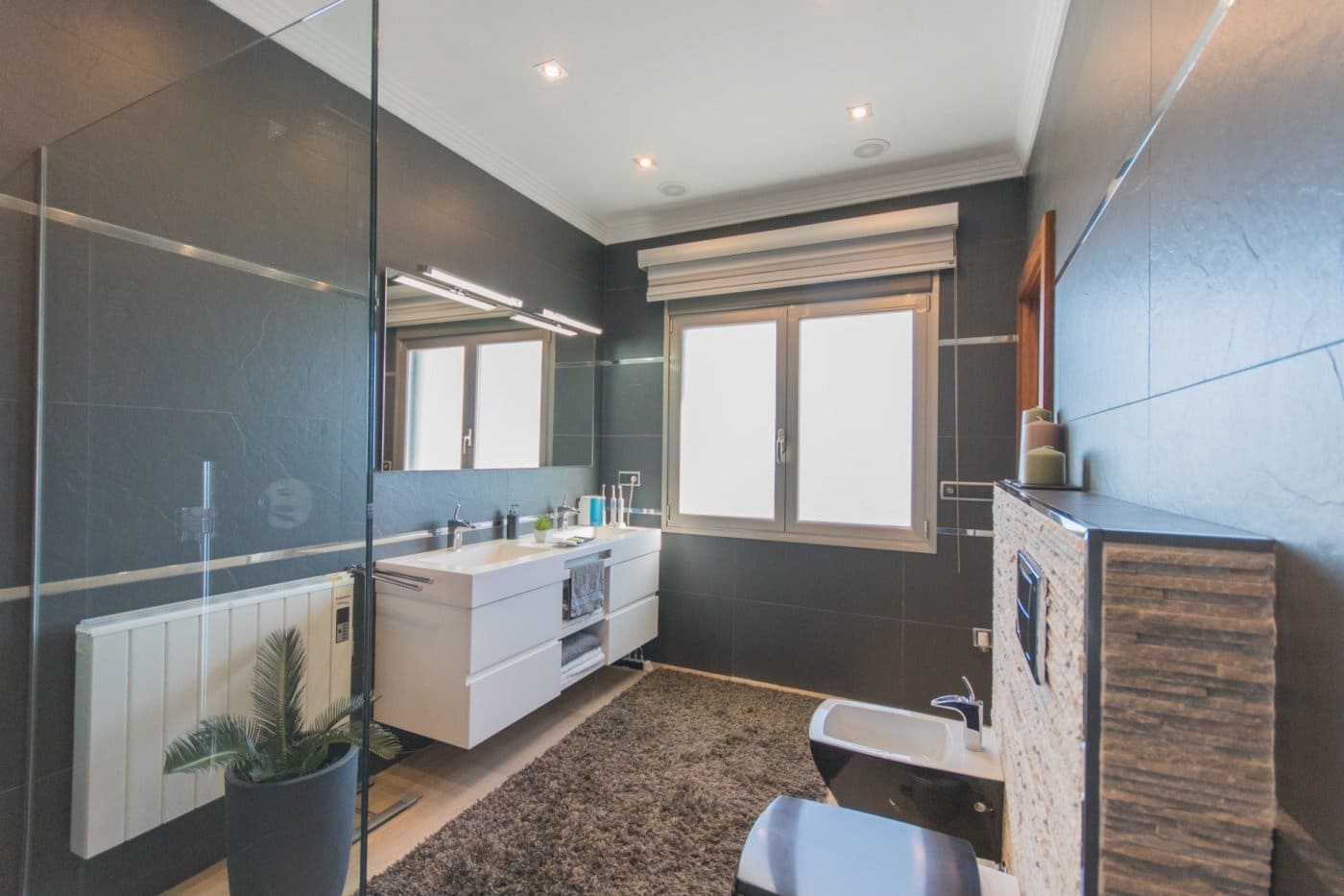 4 bedroom Villa for sale in Benissa with pool - € 1,800,000 (Ref: 8989970)