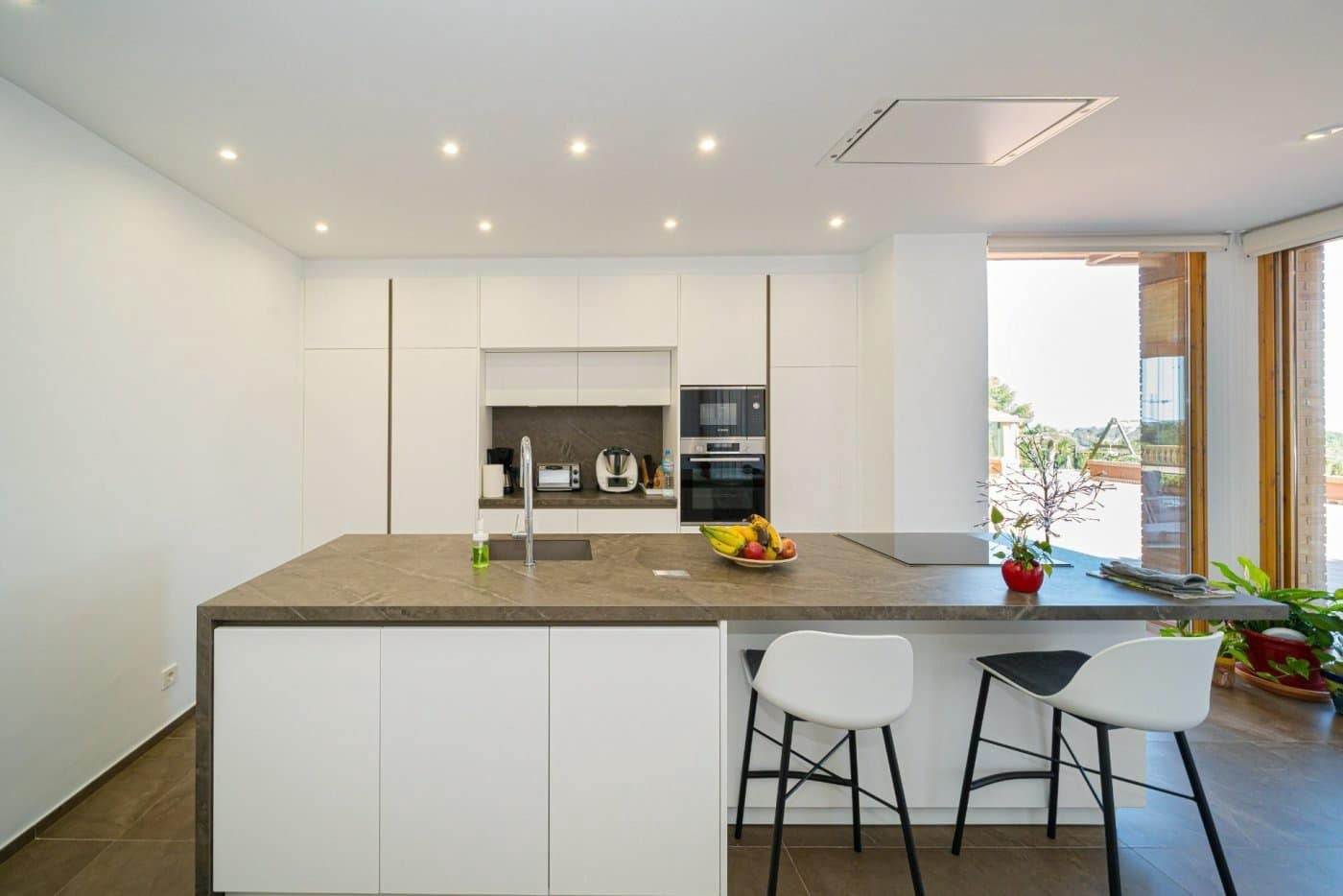 5 quarto Moradia para venda em Calpe / Calp com piscina garagem - 2 200 000 € (Ref: 9003895)