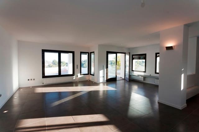 3 slaapkamer Villa te koop in Moraira, Teulada-Moraira met zwembad - € 1.440.000 (Ref: 9009175)