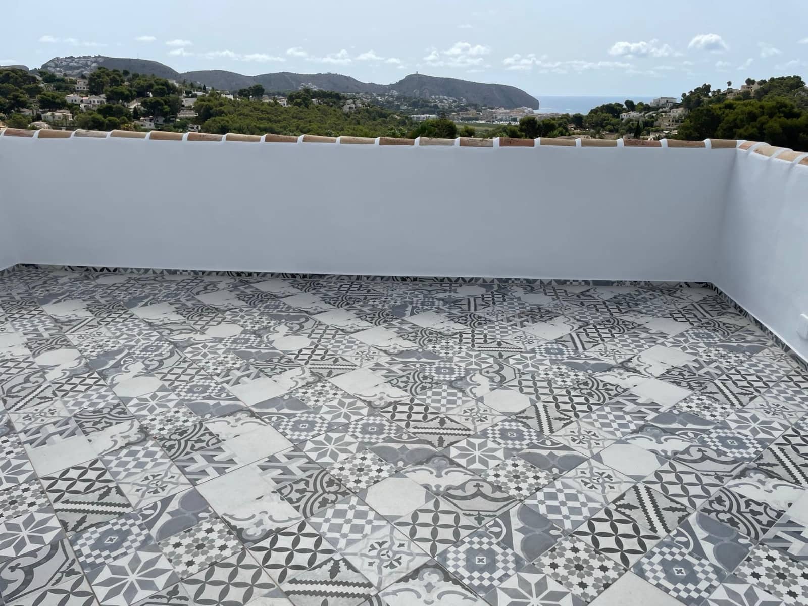 3 bedroom Villa for sale in Moraira with pool - € 1,440,000 (Ref: 9009175)