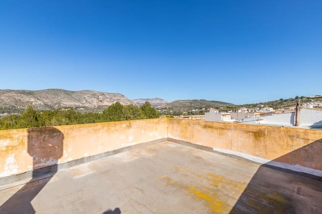 3 soverom Hus til salgs i Teulada Pueblo, Teulada-Moraira - € 239 000 (Ref: 9012957)