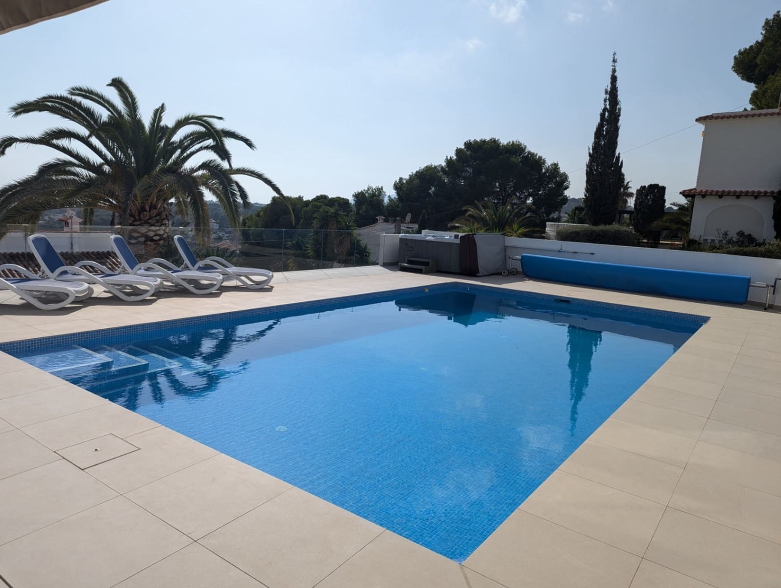 5 bedroom Villa for sale in Moraira with pool garage - € 1,895,000 (Ref: 9013231)