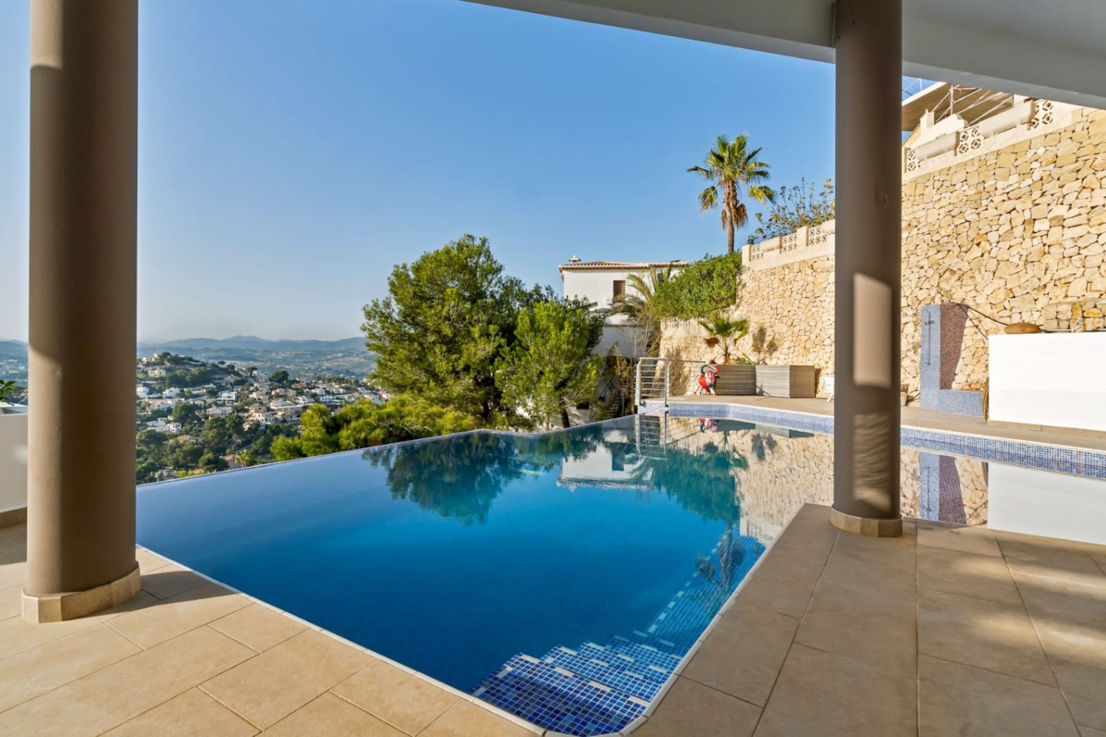 4 slaapkamer Villa te koop in Moraira met zwembad garage - € 1.900.000 (Ref: 9013232)